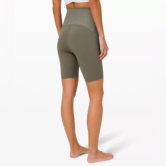 Lululemon Athletica Blissful Bend Super High-Rise Biker Short 8" Olive Women’s 0 - Picture 3 of 12